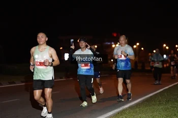 Runner Photo 2503178