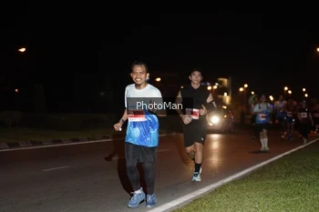 Runner Photo 2503451