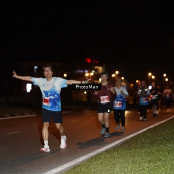 Runner Photo 2503586