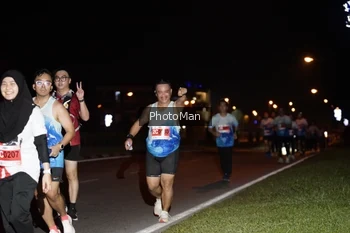 Runner Photo 2503811