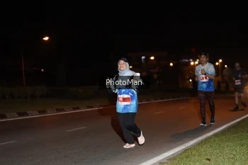 Runner Photo 2503985