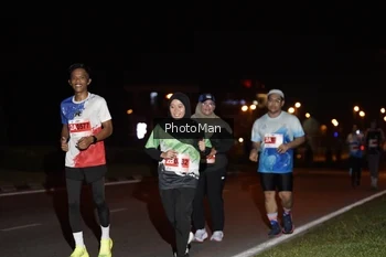 Runner Photo 2504009