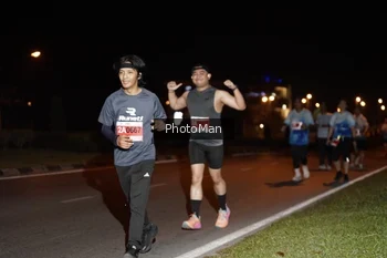 Runner Photo 2504074