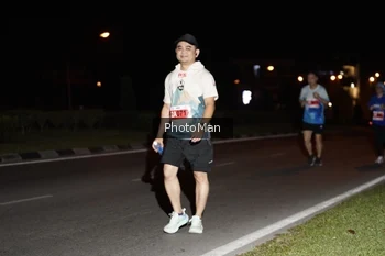 Runner Photo 2504093