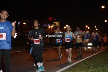 Runner Photo 2504188