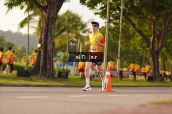 Runner Photo 2504217
