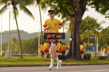 Runner Photo 2504292