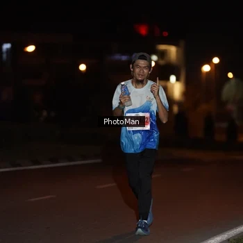 Runner Photo 2504314