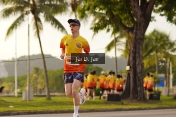 Runner Photo 2504340