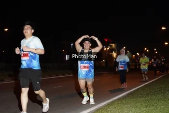 Runner Photo 2504391