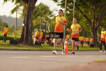 Runner Photo 2504422