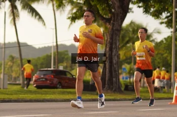 Runner Photo 2504477