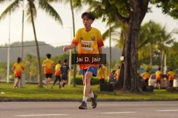 Runner Photo 2504757