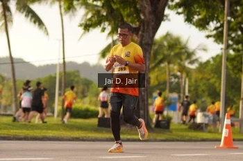 Runner Photo 2504879