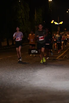Runner Photo 2504943