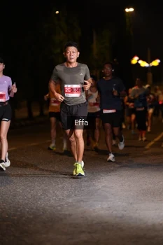 Runner Photo 2504957