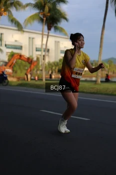 Runner Photo 2504976