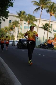Runner Photo 2504983