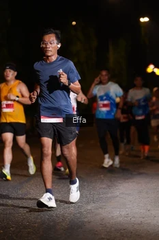 Runner Photo 2504991