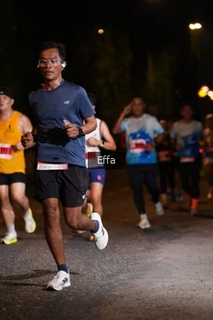 Runner Photo 2504994