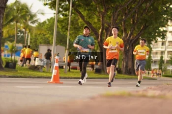 Runner Photo 2505114