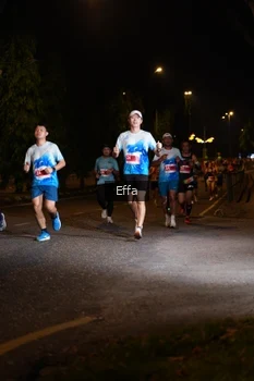 Runner Photo 2505115