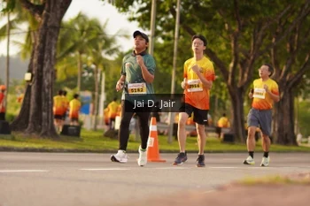 Runner Photo 2505125