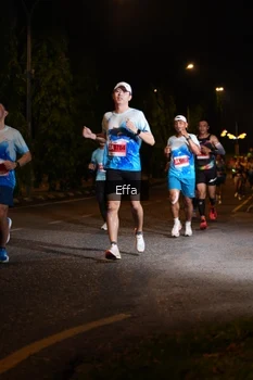Runner Photo 2505126