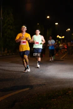 Runner Photo 2505241