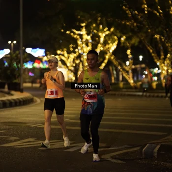 Runner Photo 2505619