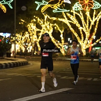 Runner Photo 2505688