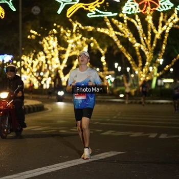 Runner Photo 2505695