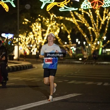 Runner Photo 2505697