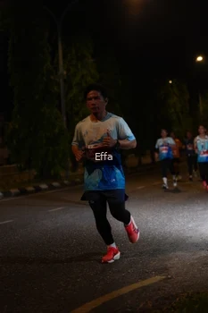 Runner Photo 2505765