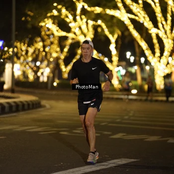 Runner Photo 2505796