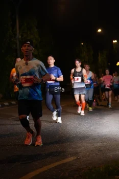 Runner Photo 2505830