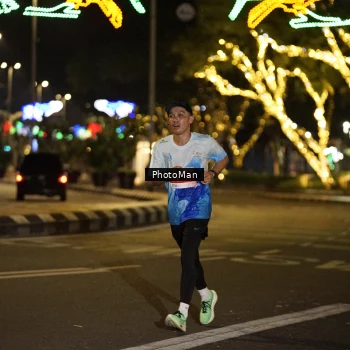 Runner Photo 2505893