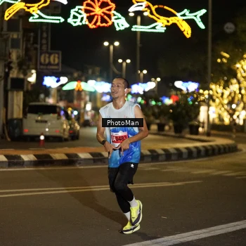Runner Photo 2505916