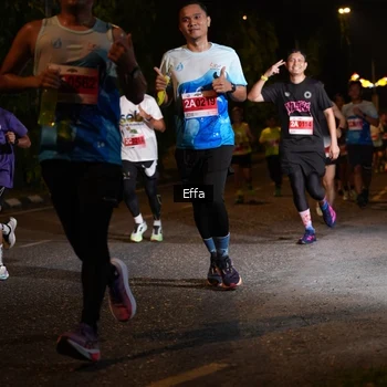 Runner Photo 2505960