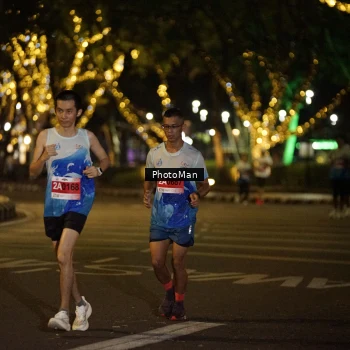 Runner Photo 2505974