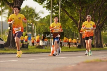 Runner Photo 2506079