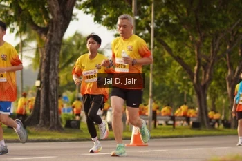 Runner Photo 2506170
