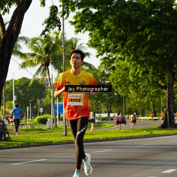 Runner Photo 2506204