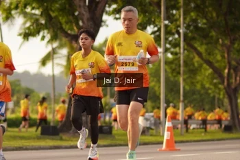 Runner Photo 2506217