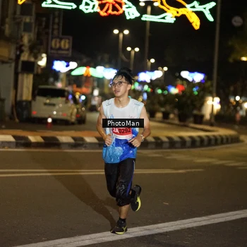 Runner Photo 2506248