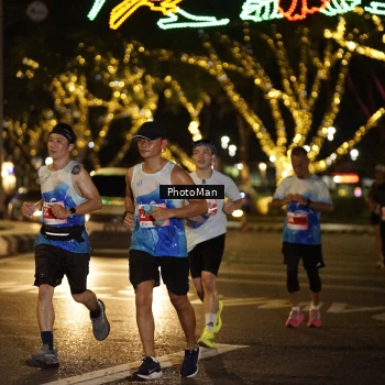 Runner Photo 2506306
