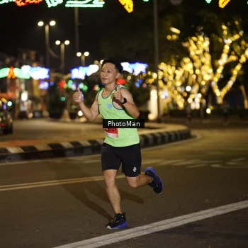Runner Photo 2506351
