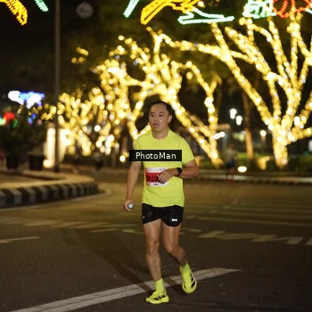 Runner Photo 2506458