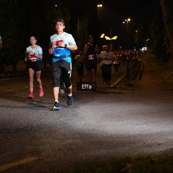 Runner Photo 2506480
