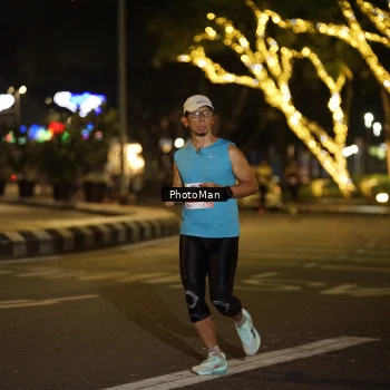 Runner Photo 2506496